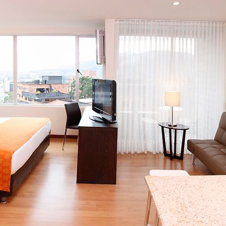 Estelar Medellin Apartaments ภายนอก รูปภาพ